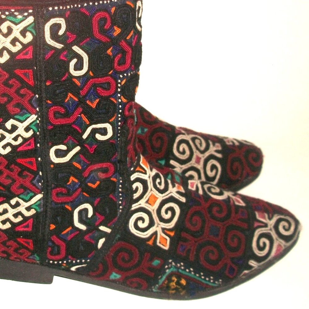 Unbranded Artisan-Made Central Asian Suzani Embroidered Side Zip Flat Boots 10M - Picture 2 of 12